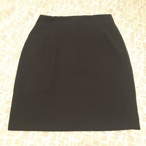 Lot Set of Skirts Office - Size Large - Jones New York & Colori - Made in Canada
